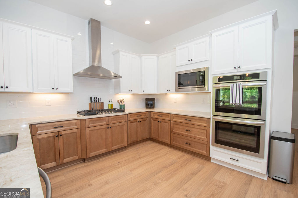 400 Atlantica Drive