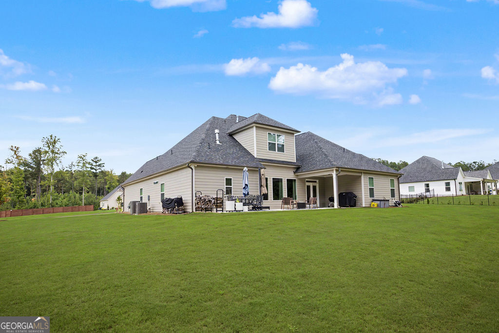 400 Atlantica Drive