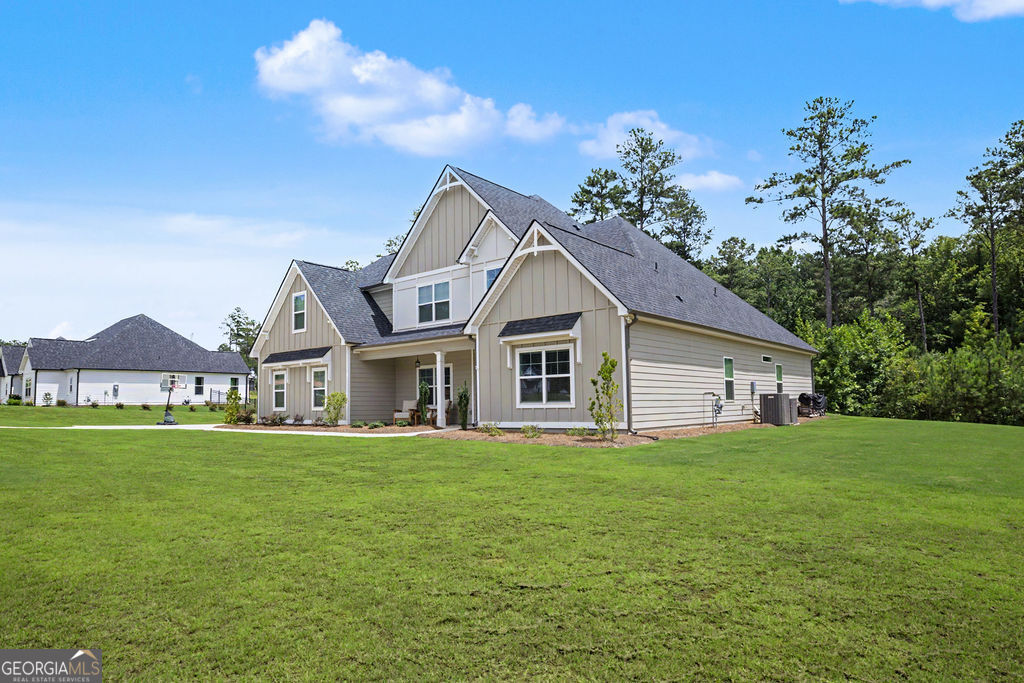 400 Atlantica Drive