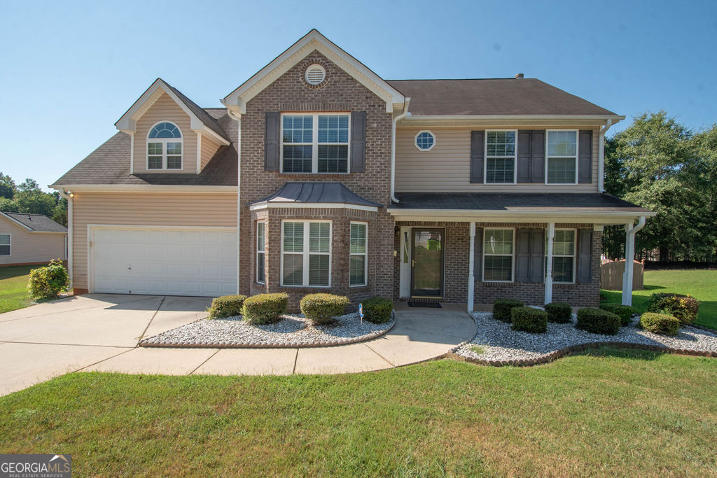 136 Peachtree Glenn Drive
