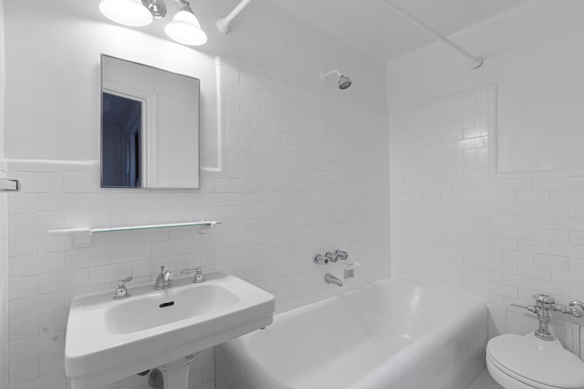 339 E 58th Street 3-E