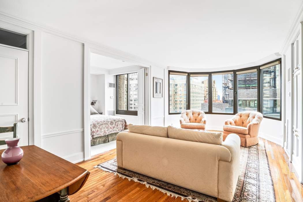 44 W 62nd Street 30D