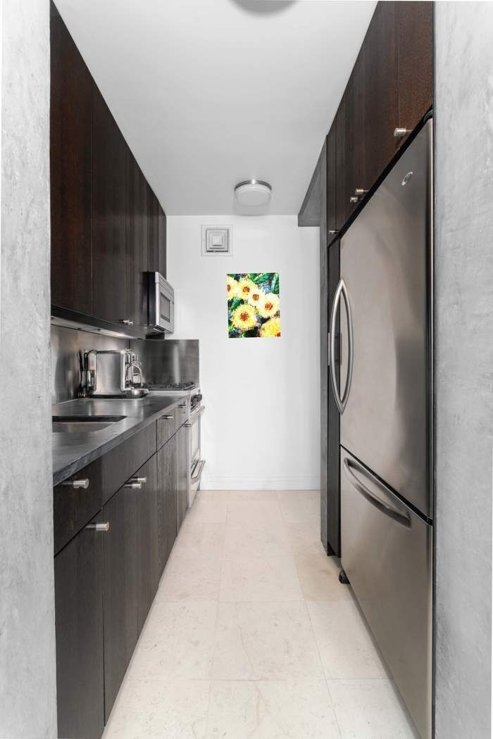 44 W 62nd Street 12A