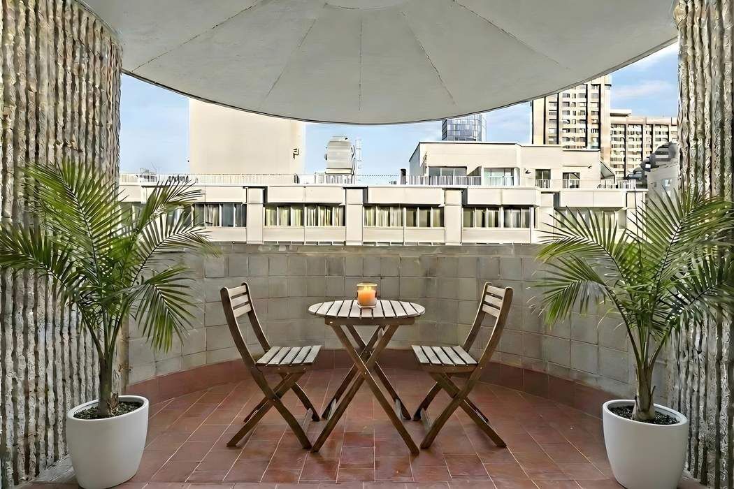 44 W 62nd Street 28C