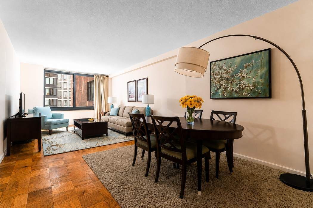 44 W 62nd Street 12E