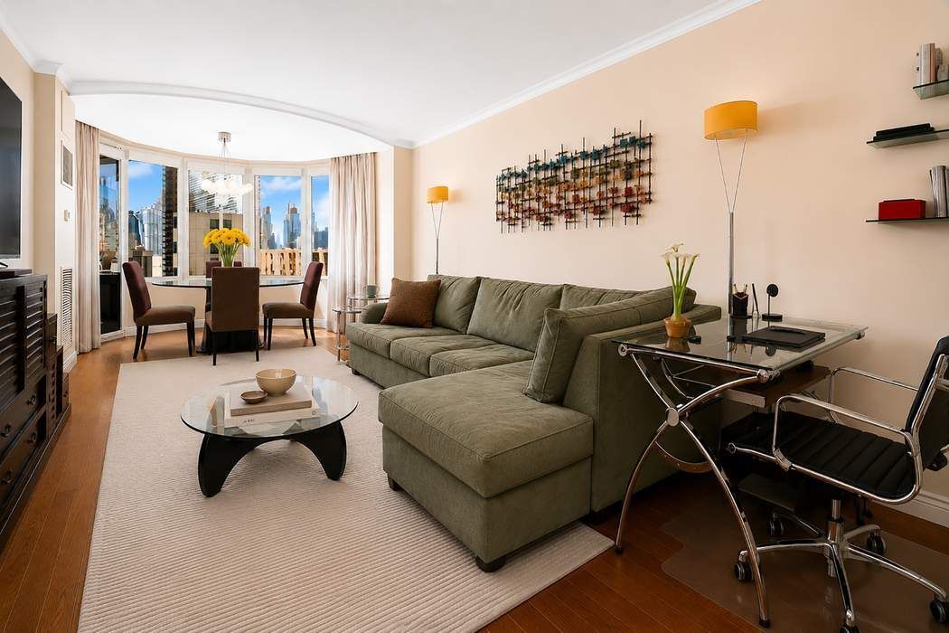 44 W 62nd Street 12F
