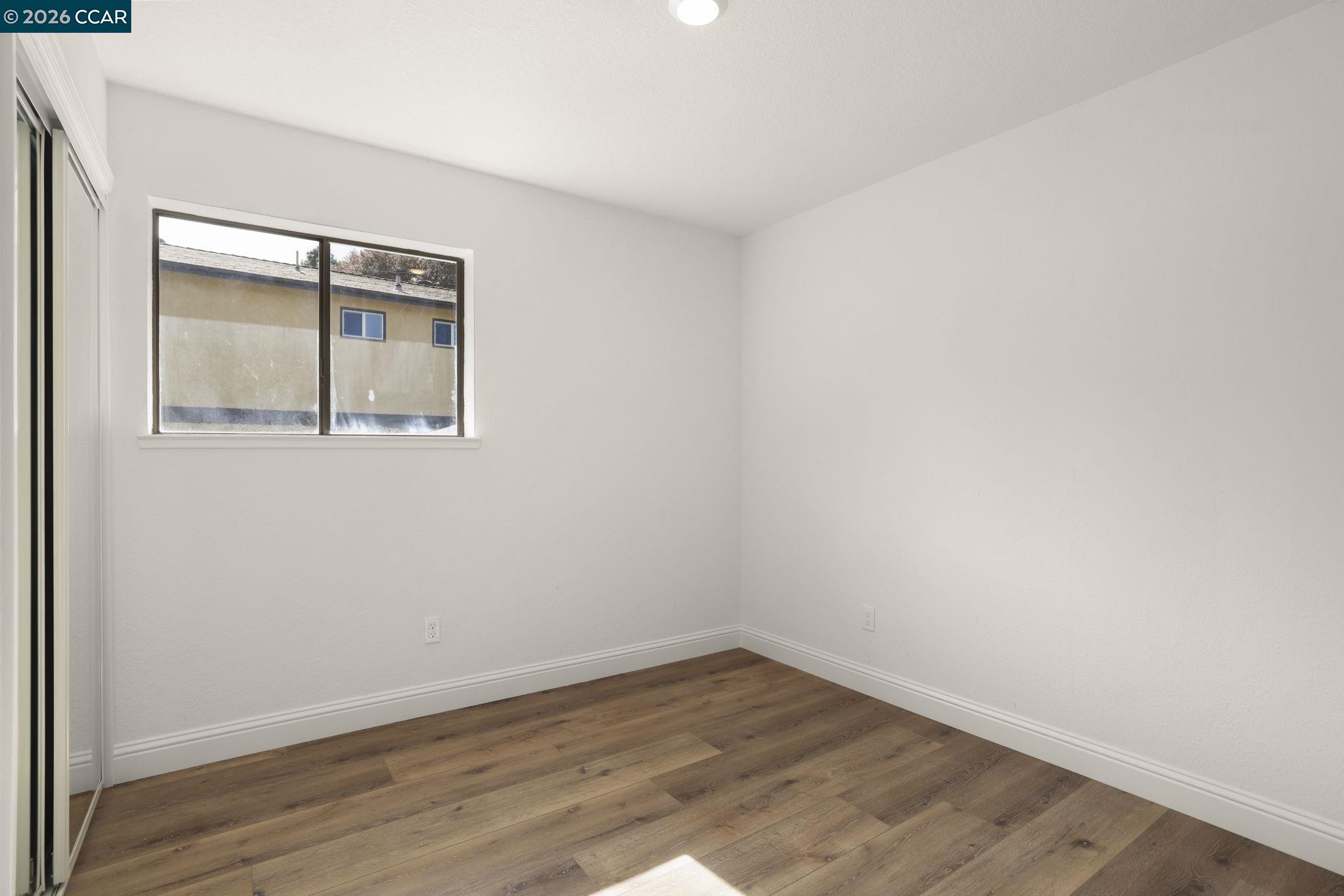 2185 Greenridge Dr