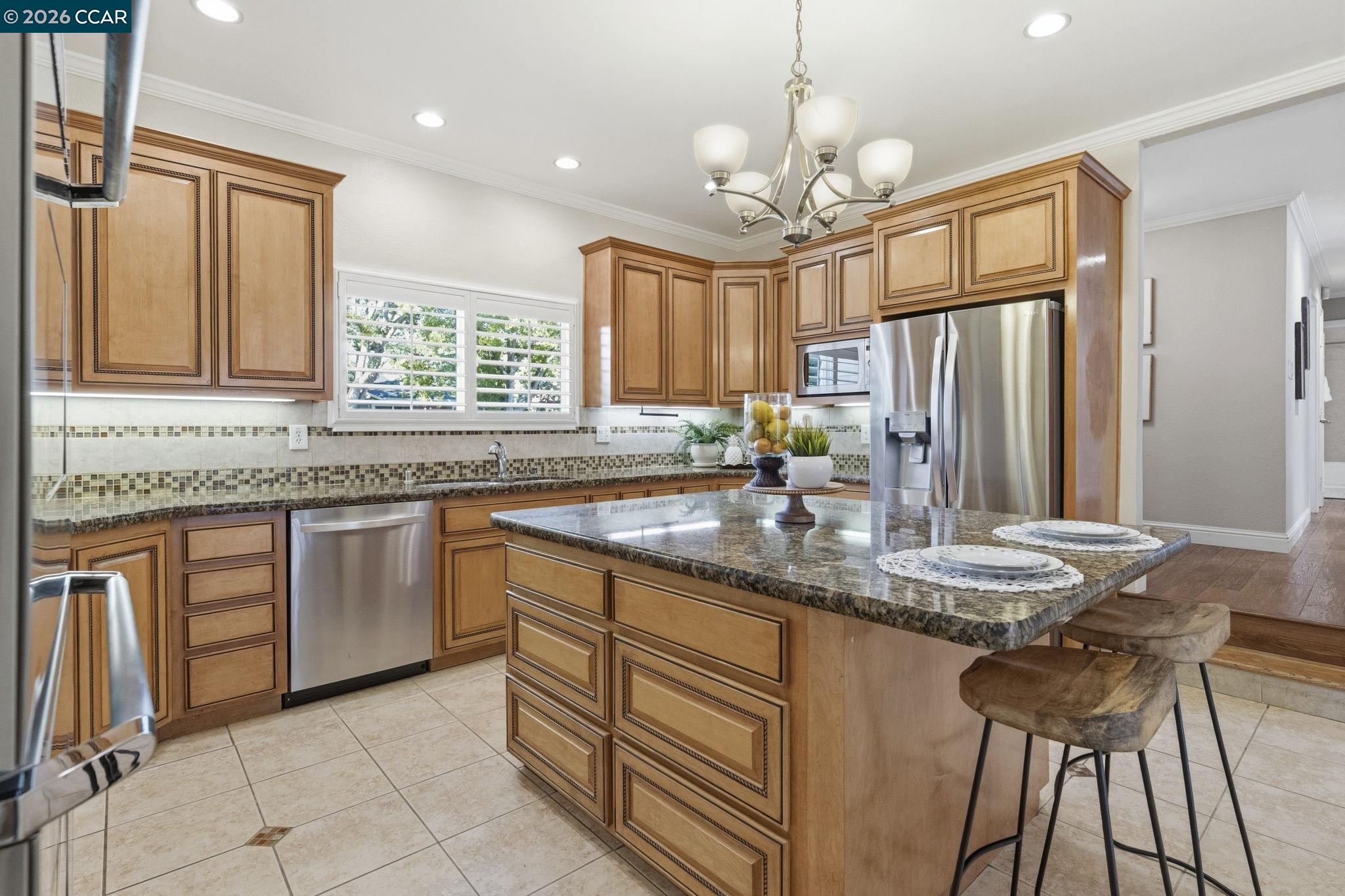 4242 Henning Dr