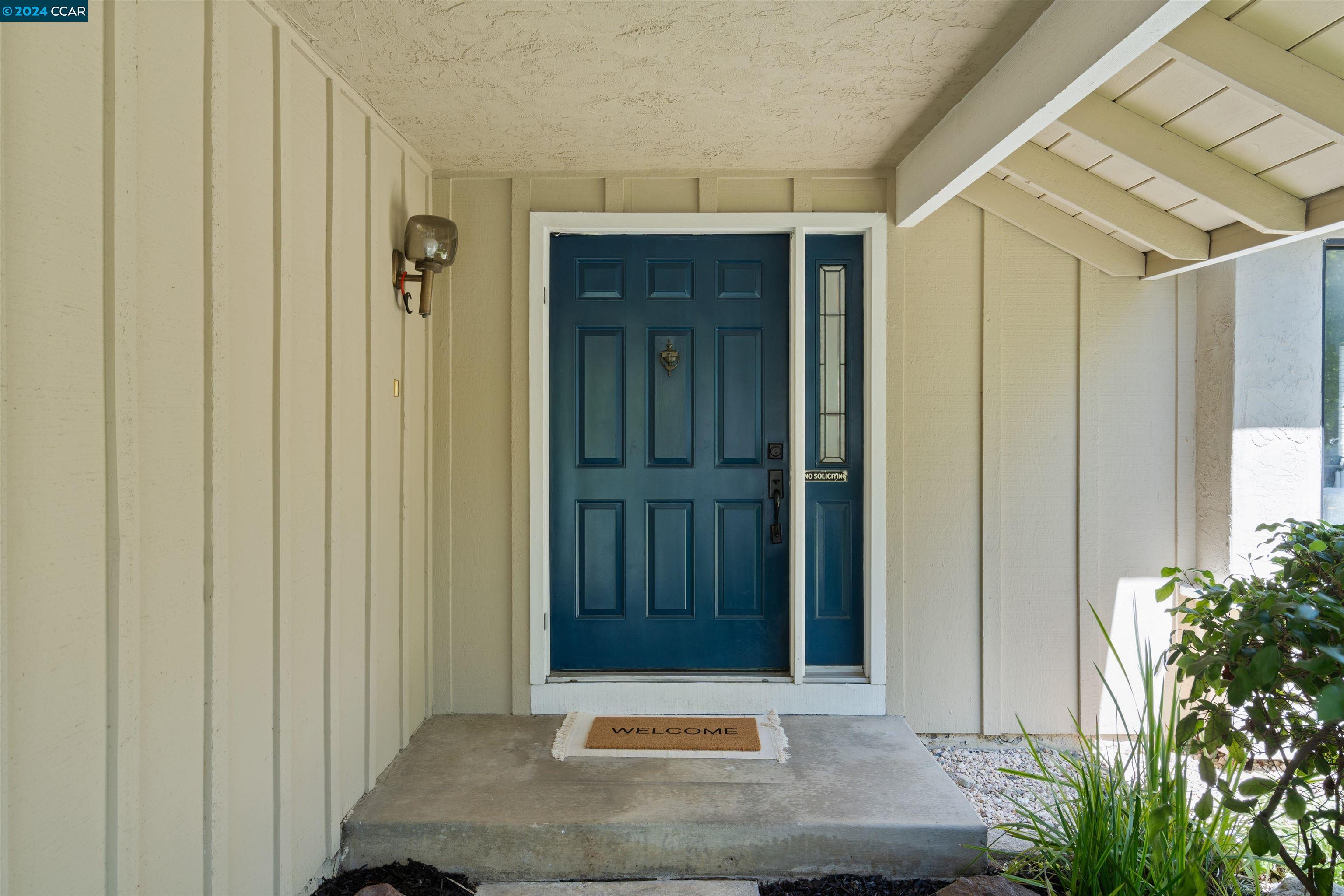 11824 Norfolk Pl