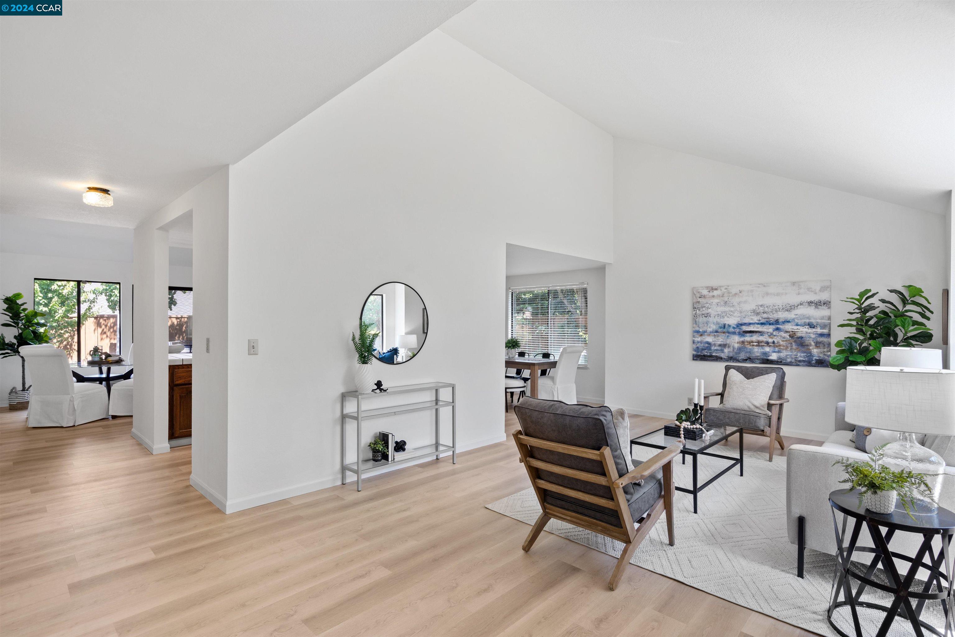 11824 Norfolk Pl
