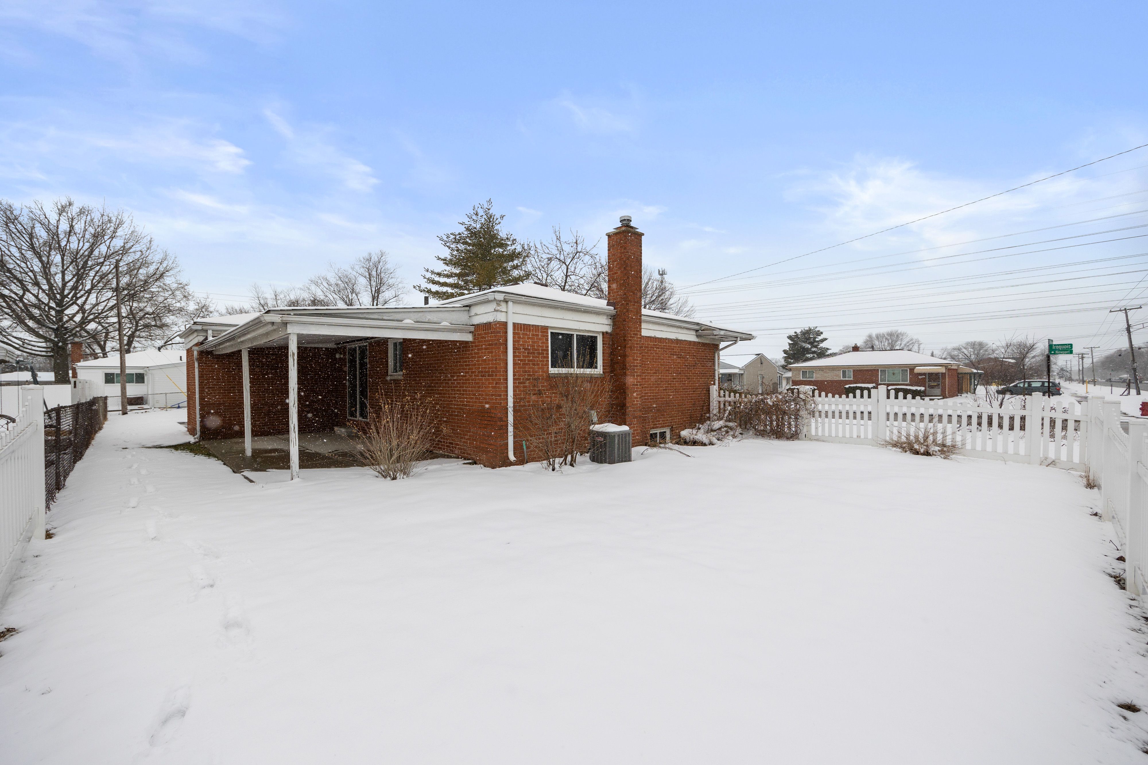 30956 IROQUOIS Drive