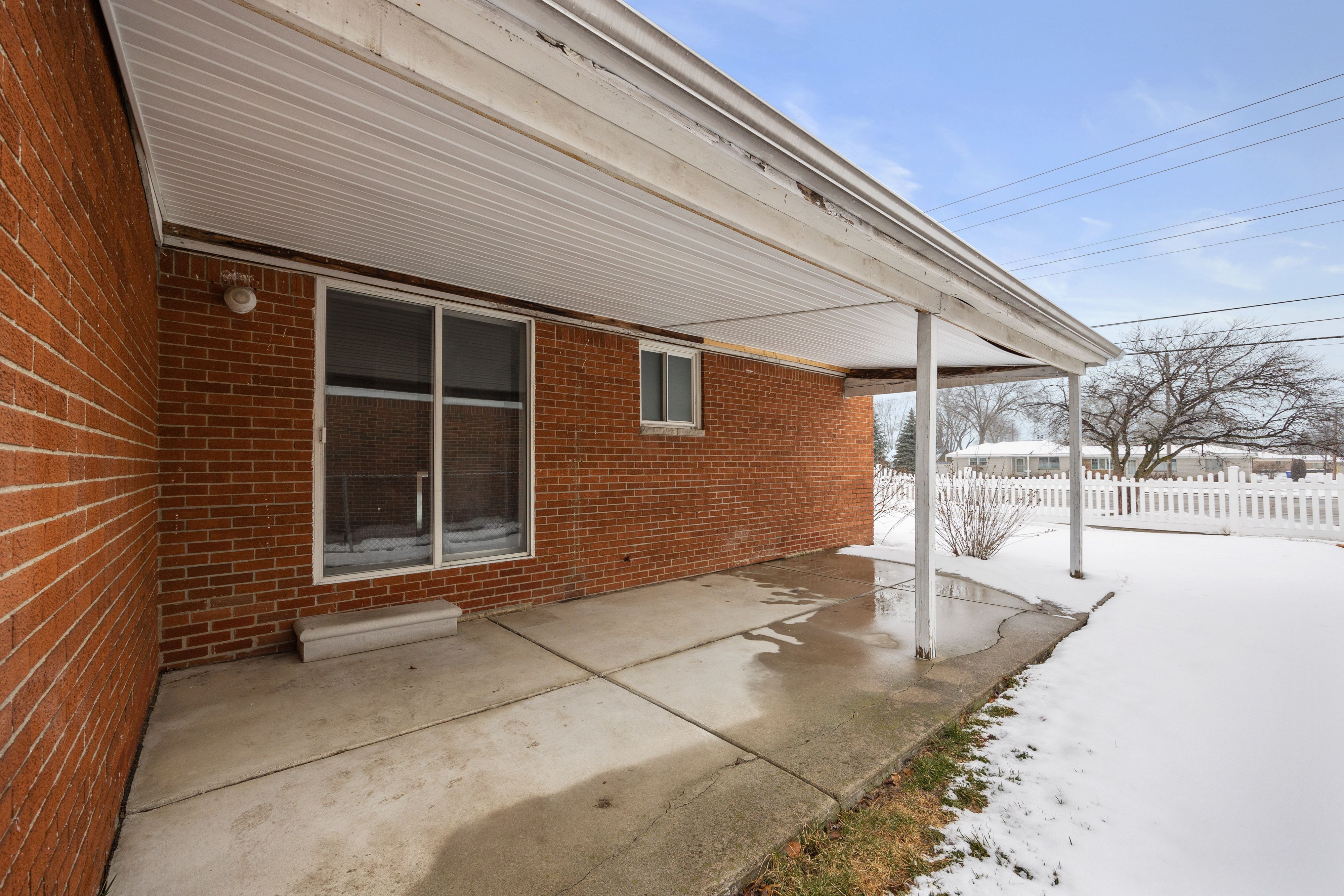 30956 IROQUOIS Drive