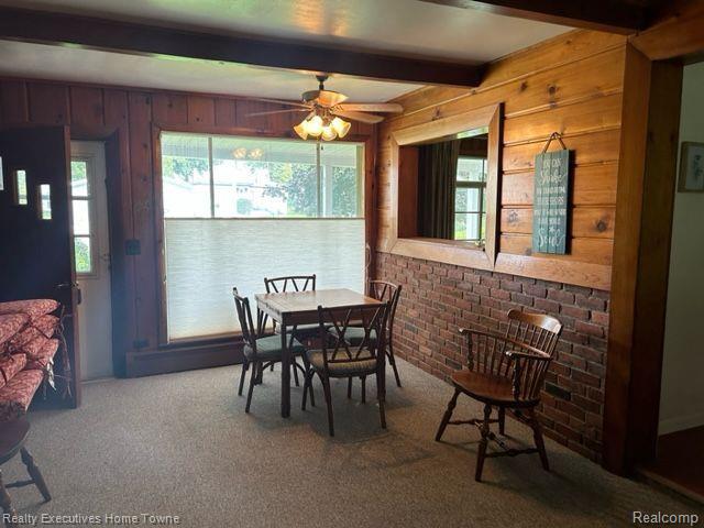 6039 WILDROSE Lane