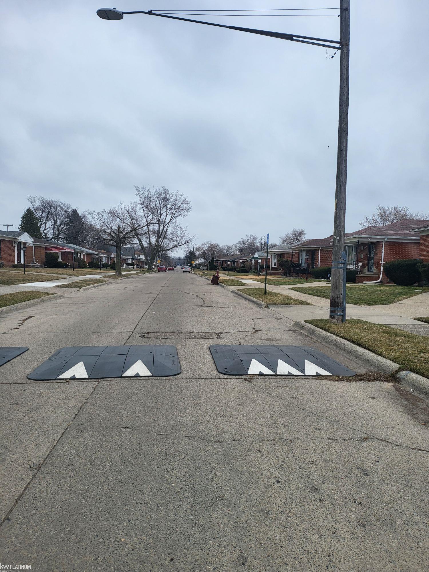 6757 Iowa Street