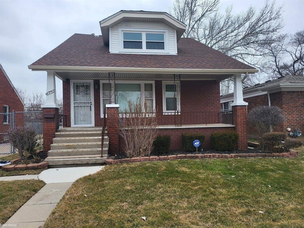 6757 Iowa Street