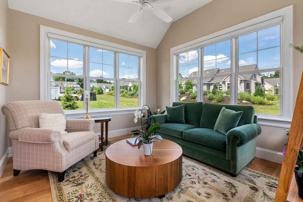 11 Eagle Ln # 11