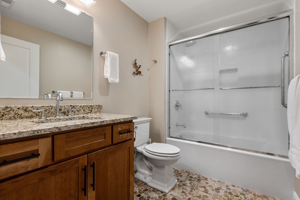 11 Eagle Ln # 11