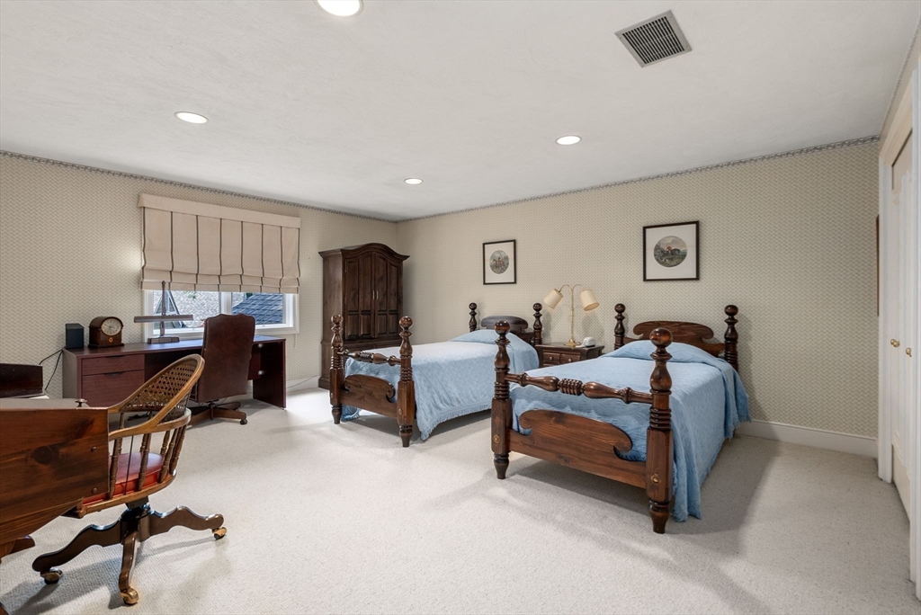 5 Glen Oak Dr # 5