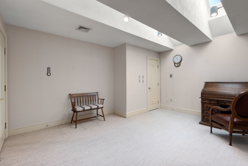 5 Glen Oak Dr # 5