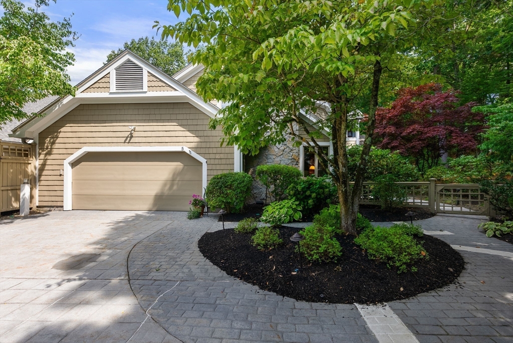 5 Glen Oak Dr # 5