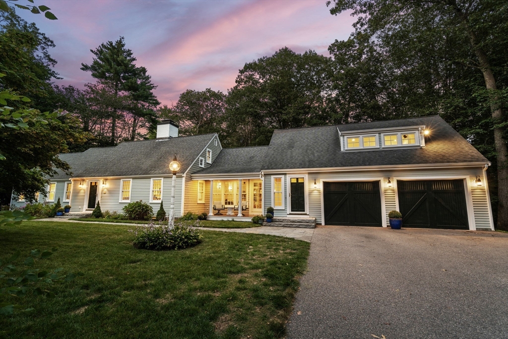 37 Pequot Rd