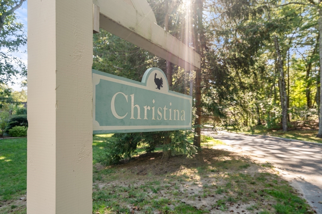 9 Christina # 9