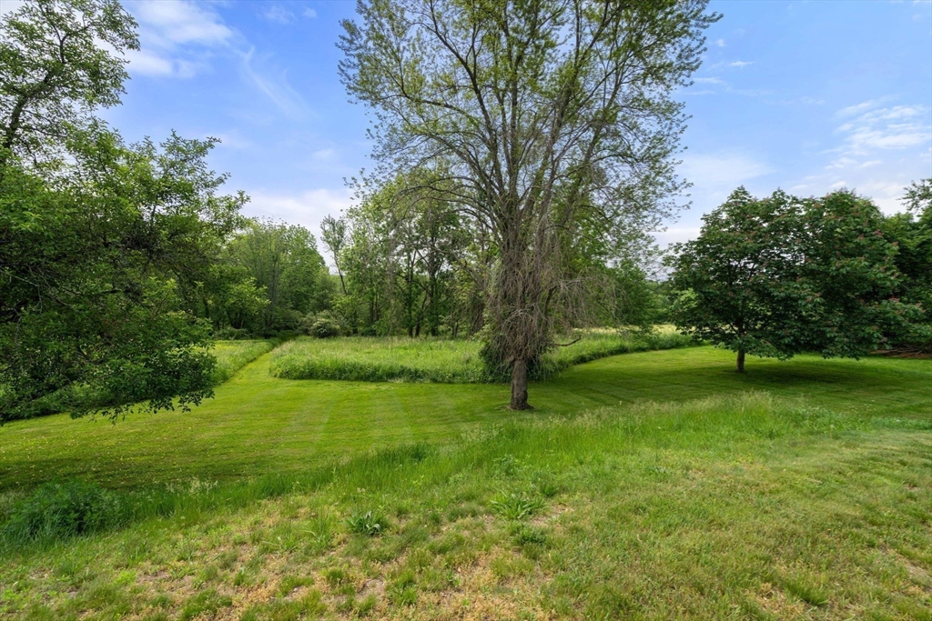 142 Pelham Island Rd