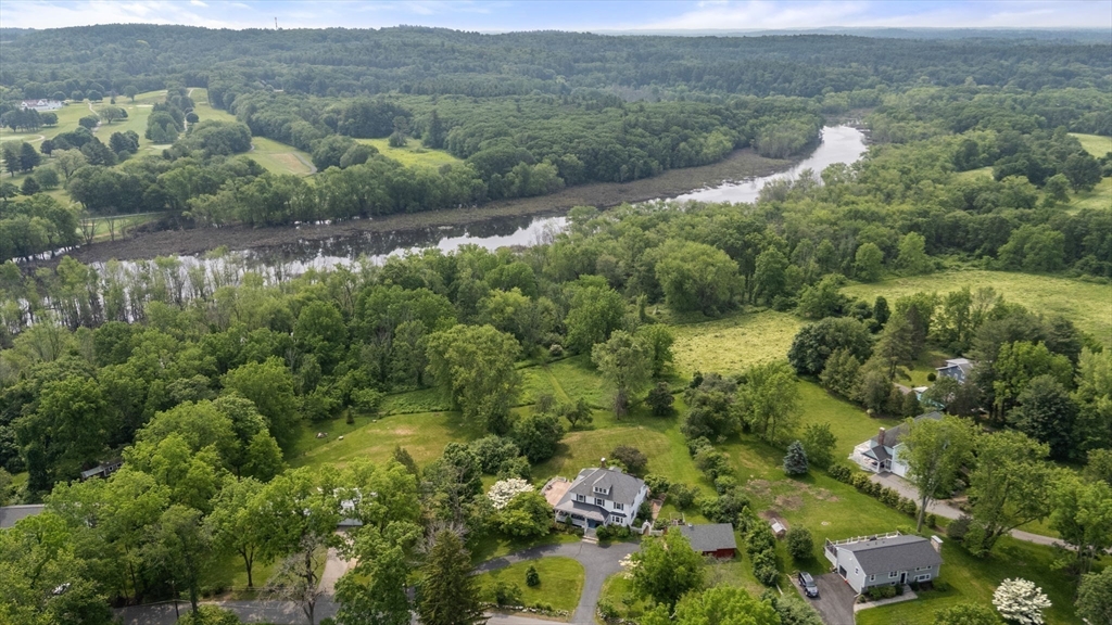 142 Pelham Island Rd