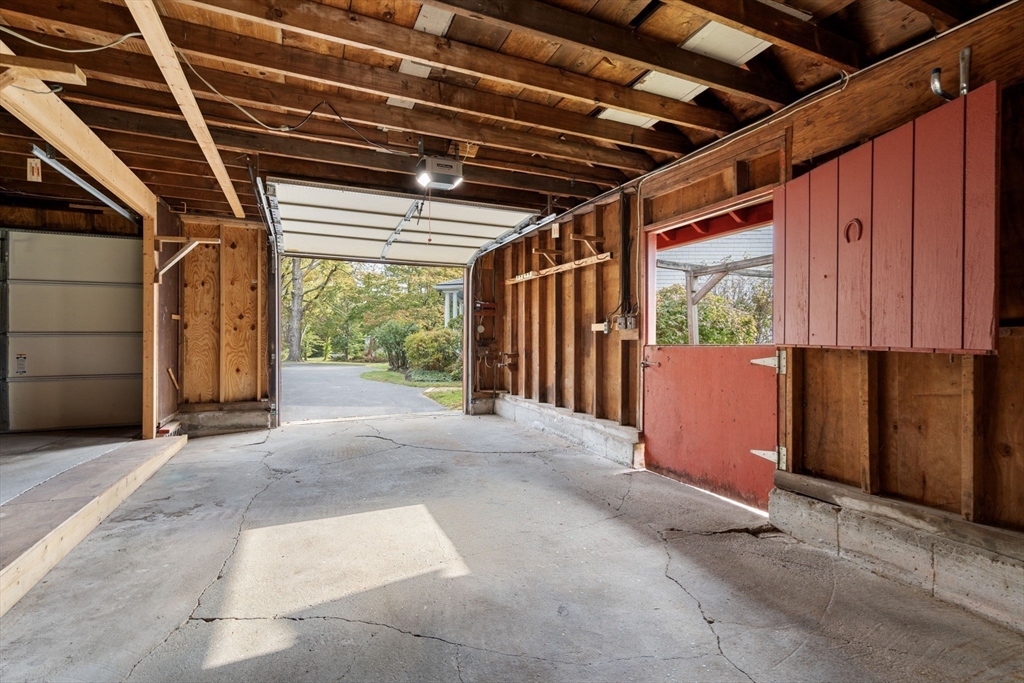 142 Pelham Island Rd