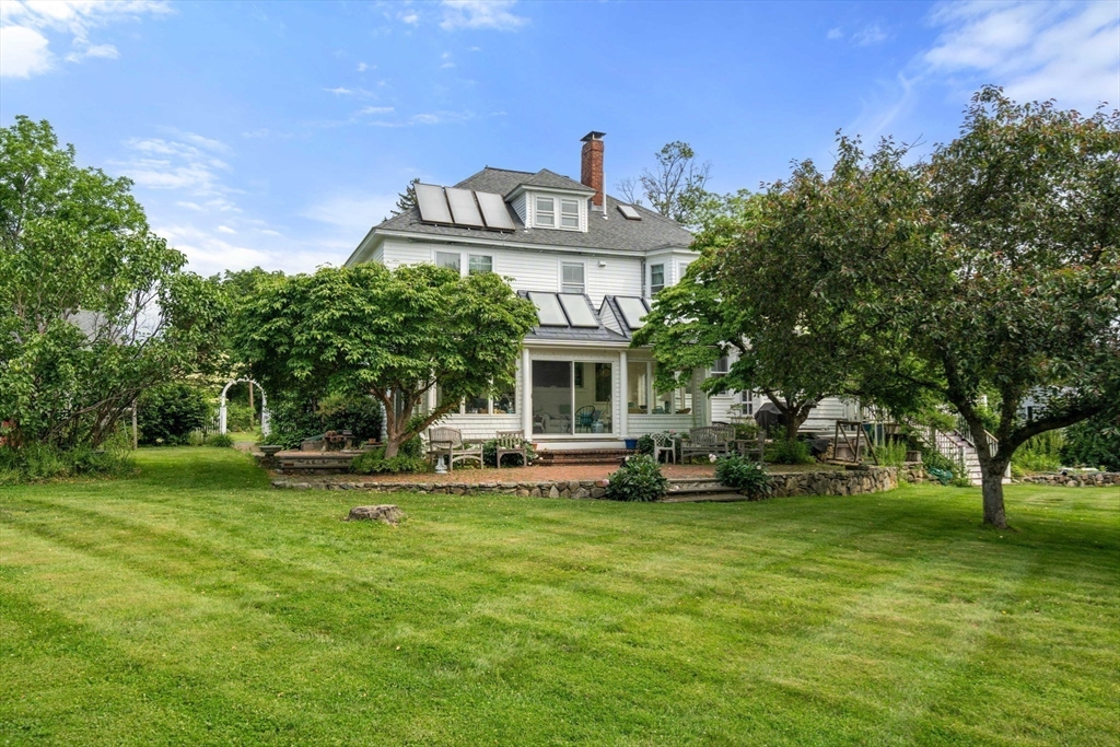 142 Pelham Island Rd