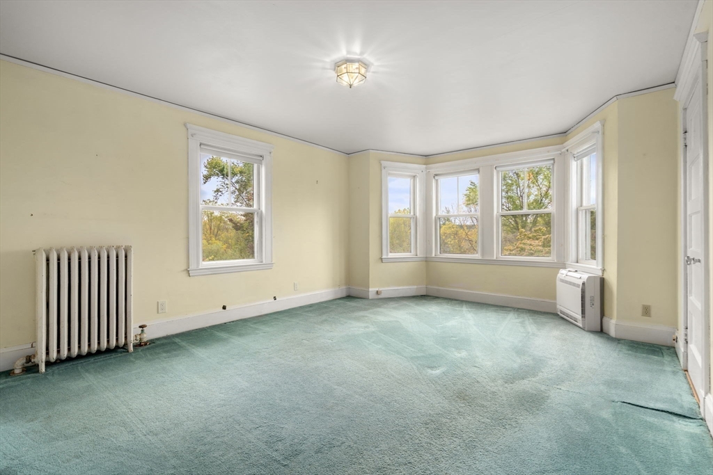 142 Pelham Island Rd