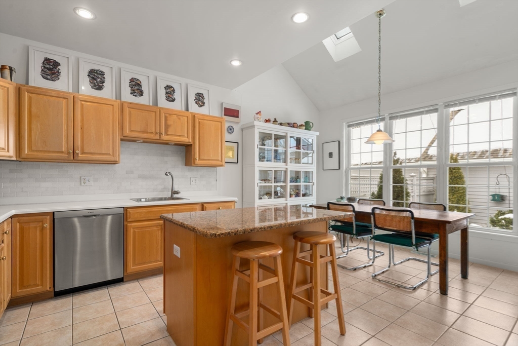 201 Willow Brook Dr # 201