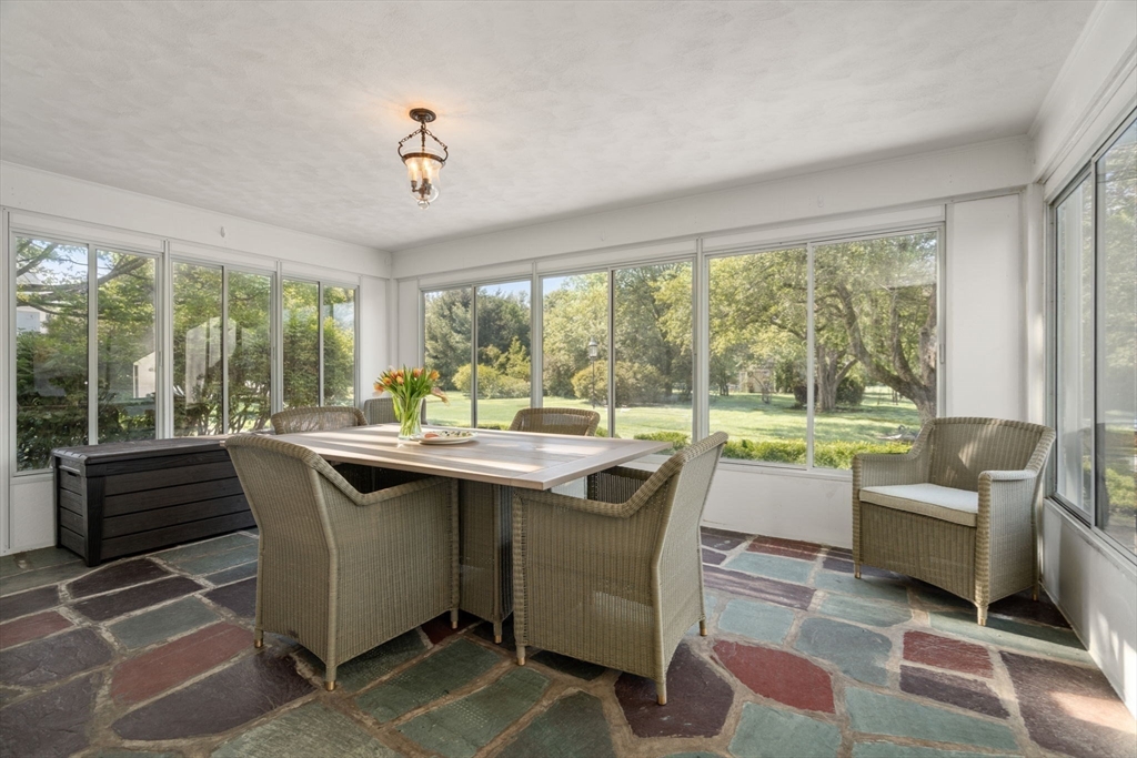 54 Old Connecticut Path