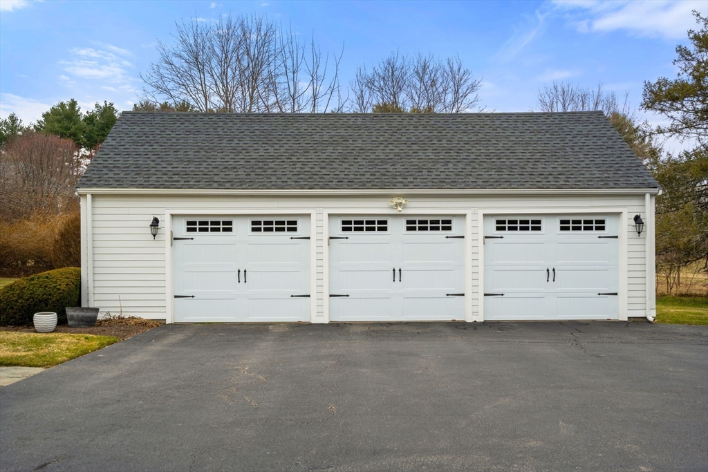 54 Old Connecticut Path