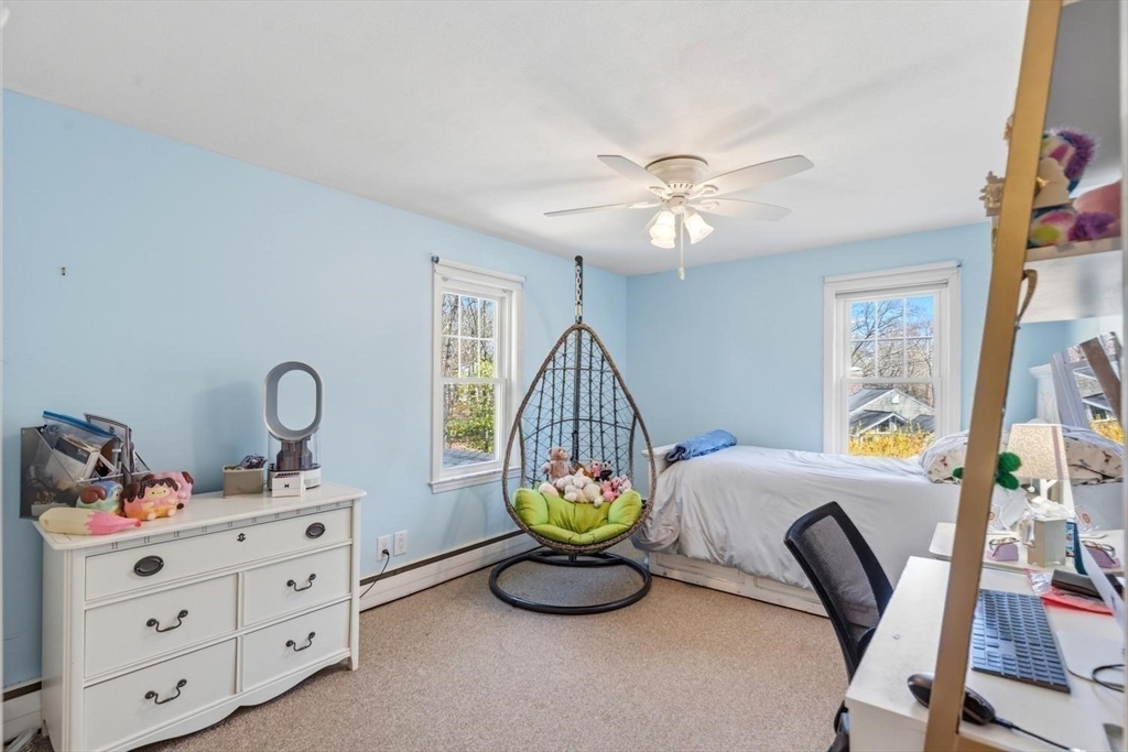 16 Wayland Hills Rd