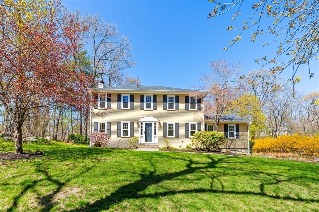 16 Wayland Hills Rd