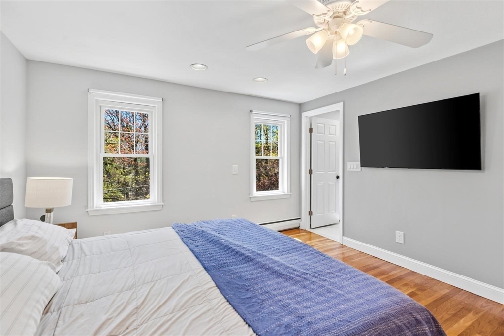 16 Wayland Hills Rd