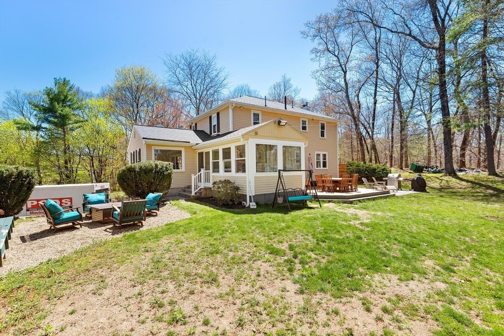 16 Wayland Hills Rd