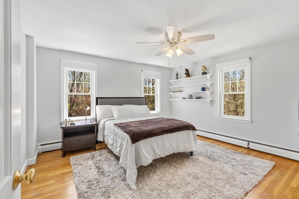 16 Wayland Hills Rd