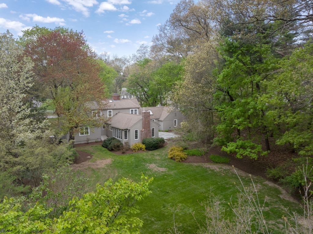 25 Moore Rd