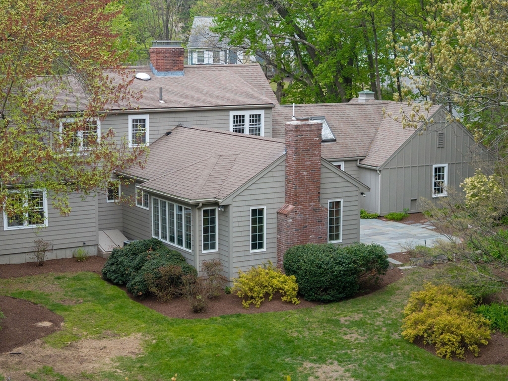 25 Moore Rd