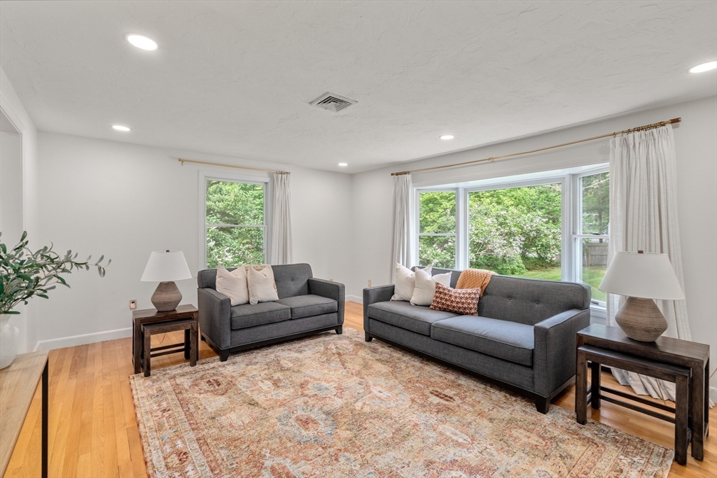 322 Concord Rd