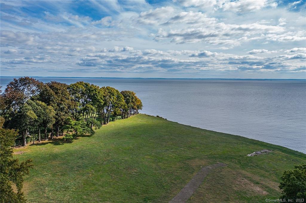 1147 Sasco Hill Road