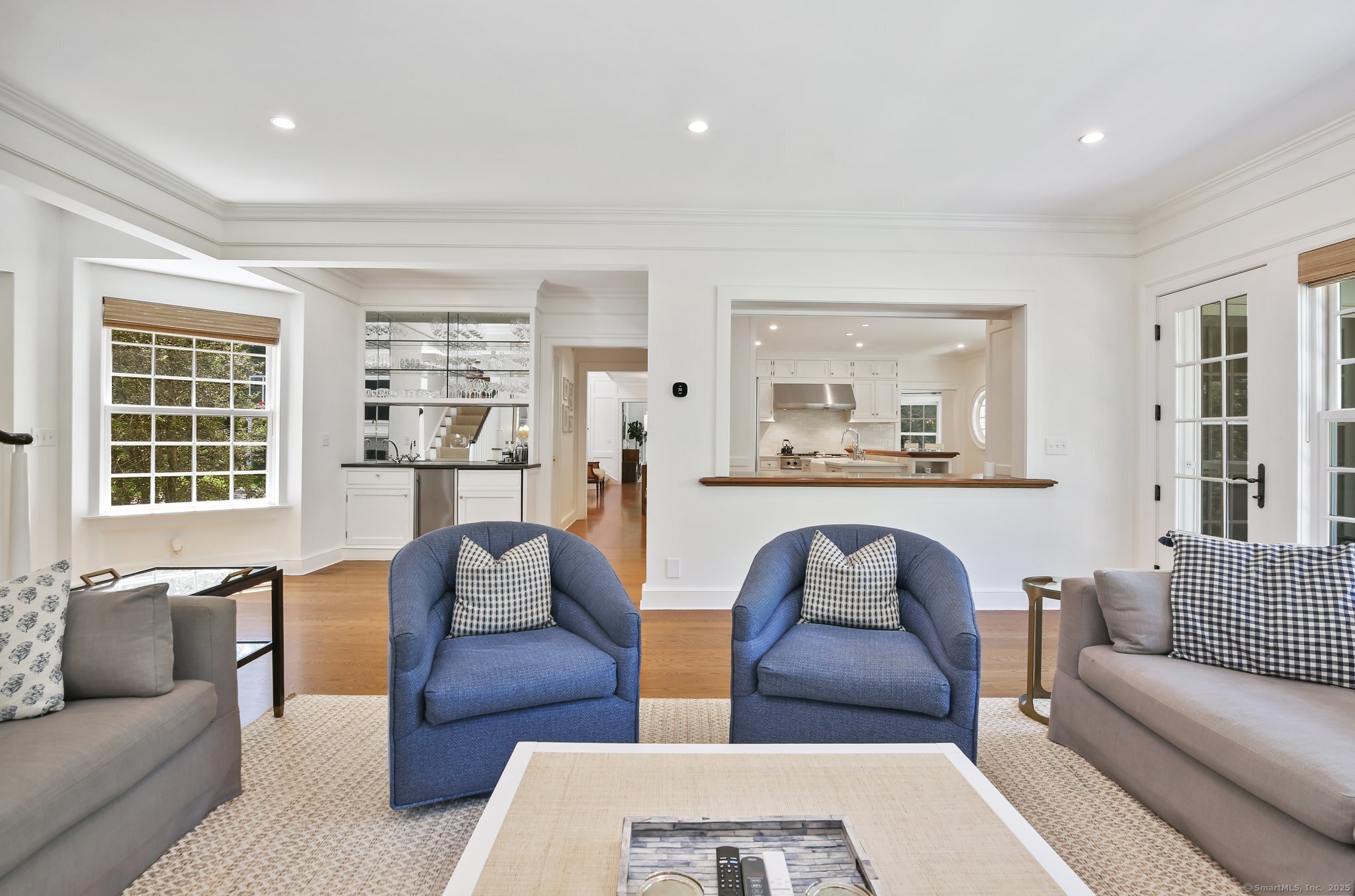 42 Morningside Drive South