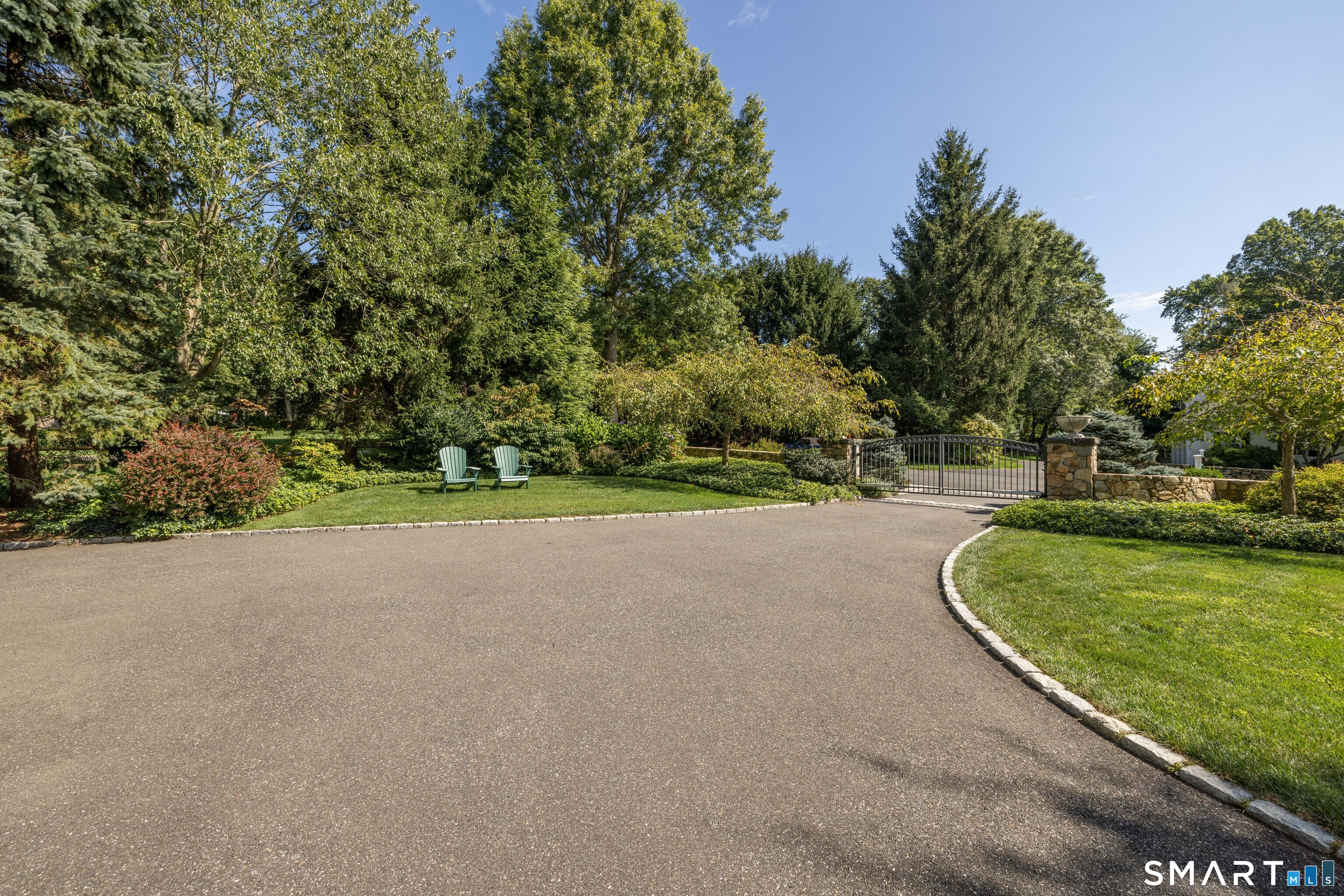110 Queens Grant Drive