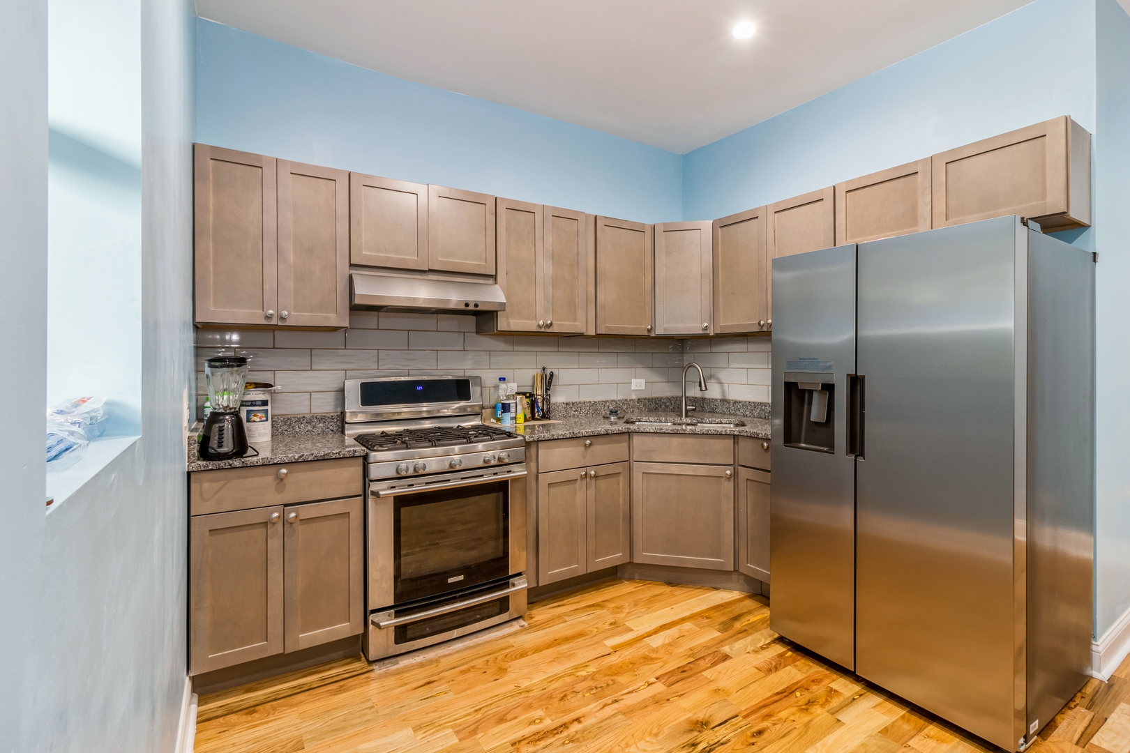 523 W 65th Place