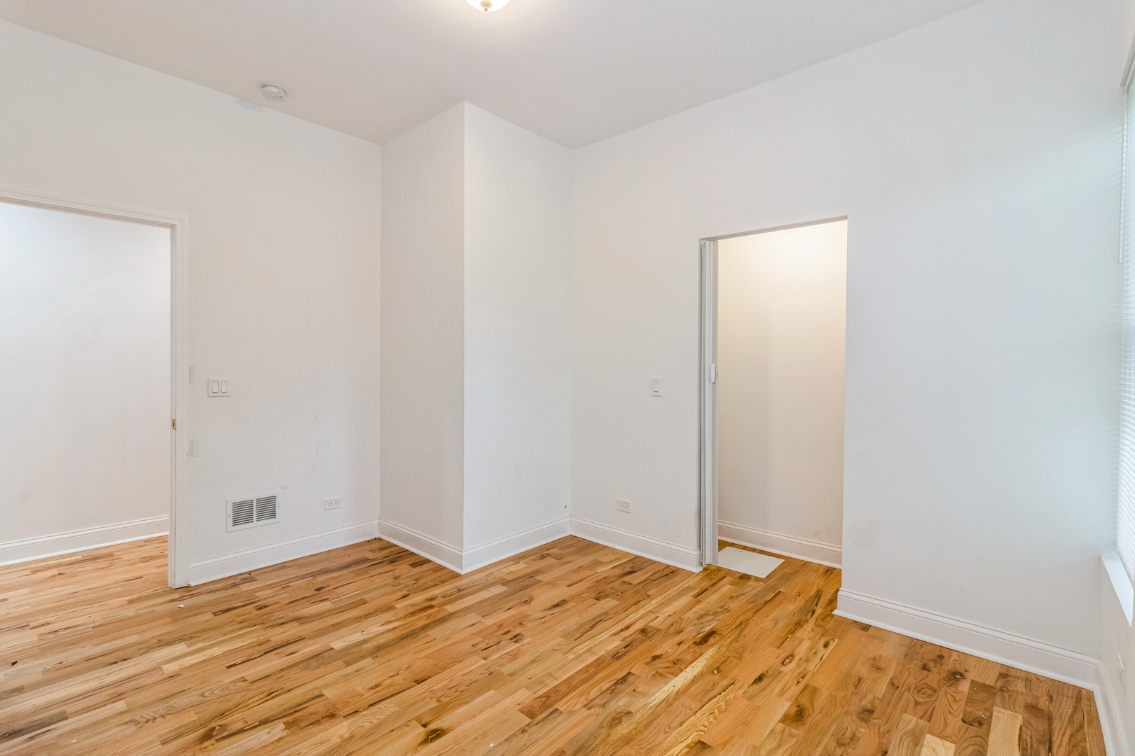 523 W 65th Place