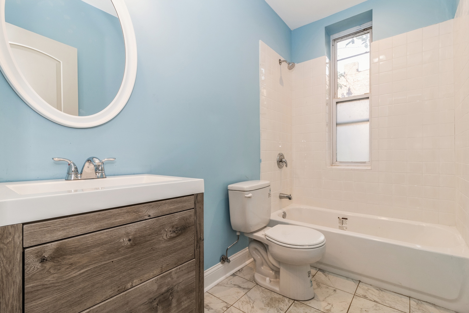 523 W 65th Place