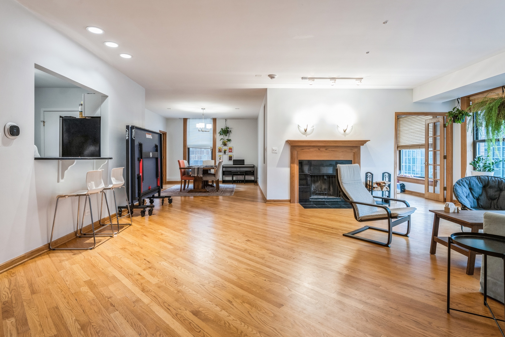 431 S Dearborn Street Unit: 1204