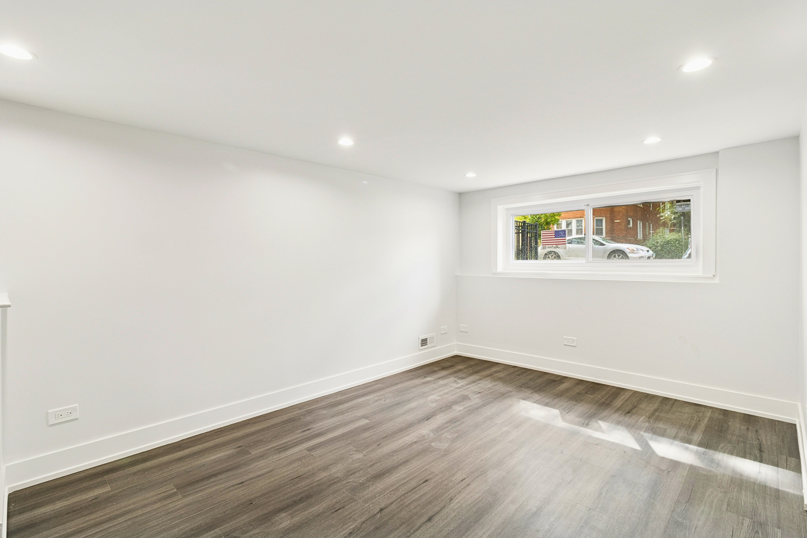 4718 W Addison Street